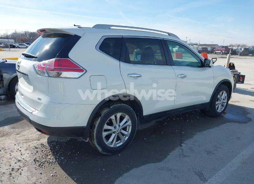 Photo 4 of 2015 Nissan Rogue SV (VIN 5N1AT2MT9FC924810)