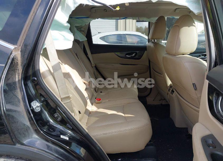 Photo 8 of 2016 Nissan Rogue SL (VIN 5N1AT2MT9GC738671)