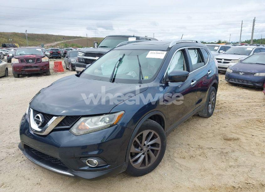 Photo 2 of 2016 Nissan Rogue SL (VIN 5N1AT2MT9GC880664)