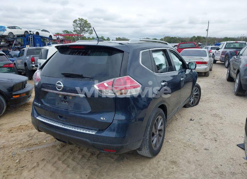 Photo 4 of 2016 Nissan Rogue SL (VIN 5N1AT2MT9GC880664)
