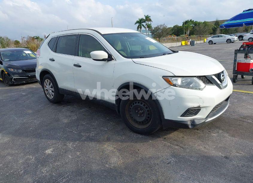 2016 Nissan Rogue S (VIN 5N1AT2MT9GC898629) main photo