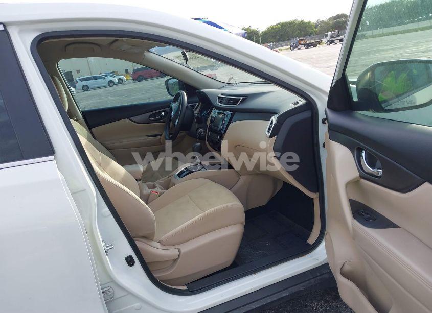 Photo 5 of 2016 Nissan Rogue S (VIN 5N1AT2MT9GC898629)