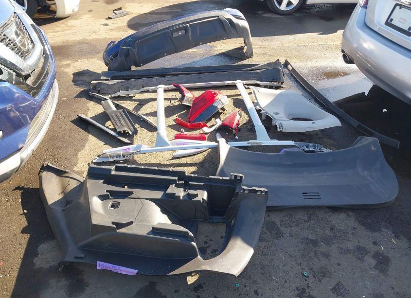 Photo 12 of 2017 Nissan Rogue SL (VIN 5N1AT2MT9HC732208)