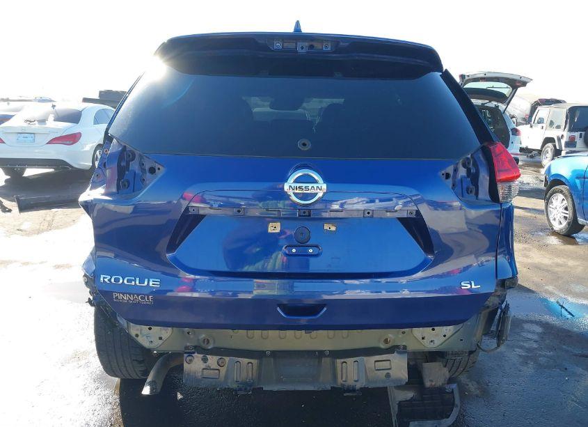 Photo 17 of 2017 Nissan Rogue SL (VIN 5N1AT2MT9HC732208)