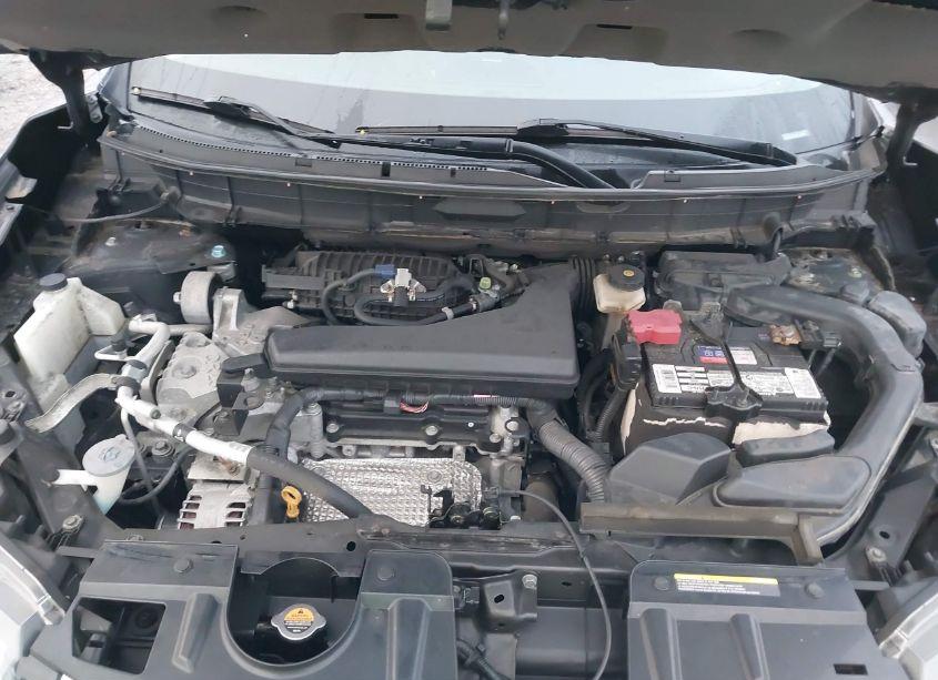 Photo 10 of 2017 Nissan Rogue SL (VIN 5N1AT2MT9HC750384)