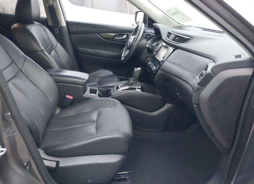 Photo 5 of 2017 Nissan Rogue SL (VIN 5N1AT2MT9HC750384)