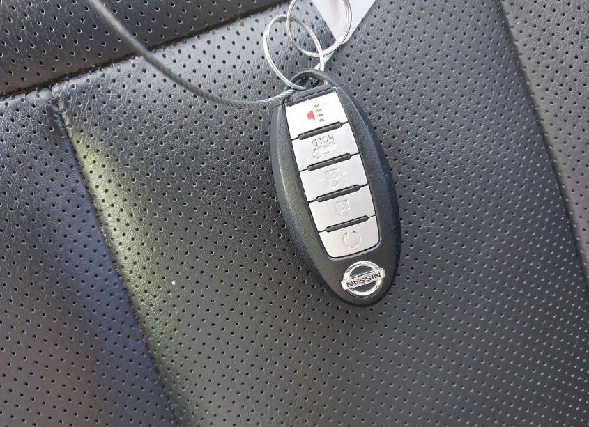 Photo 11 of 2017 Nissan Rogue SL (VIN 5N1AT2MT9HC753155)