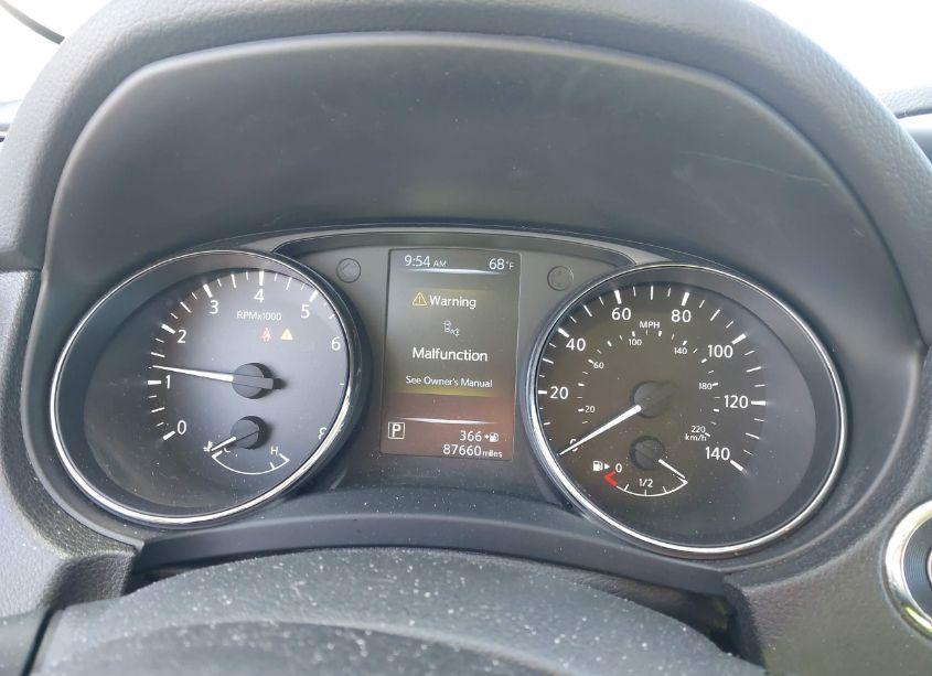 Photo 7 of 2017 Nissan Rogue SL (VIN 5N1AT2MT9HC753155)