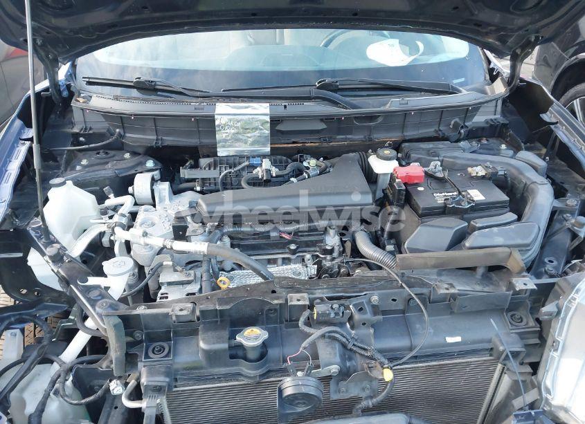 Photo 10 of 2017 Nissan Rogue SV (VIN 5N1AT2MT9HC763488)