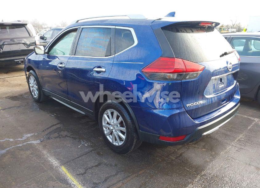 Photo 3 of 2017 Nissan Rogue SV (VIN 5N1AT2MT9HC763488)