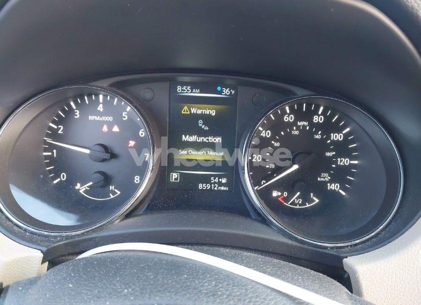 Photo 7 of 2017 Nissan Rogue SV (VIN 5N1AT2MT9HC763488)