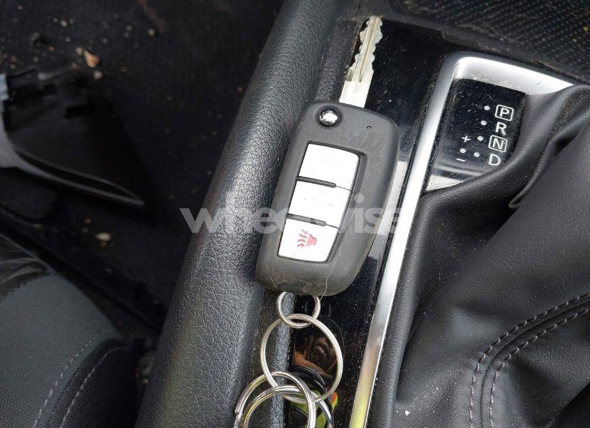 Photo 11 of 2017 Nissan Rogue S (VIN 5N1AT2MT9HC773762)