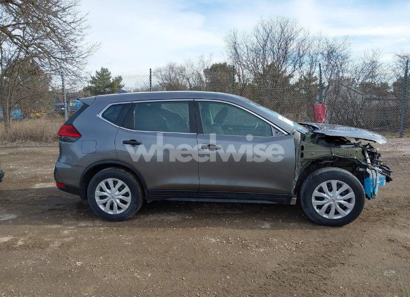 Photo 14 of 2017 Nissan Rogue S (VIN 5N1AT2MT9HC773762)