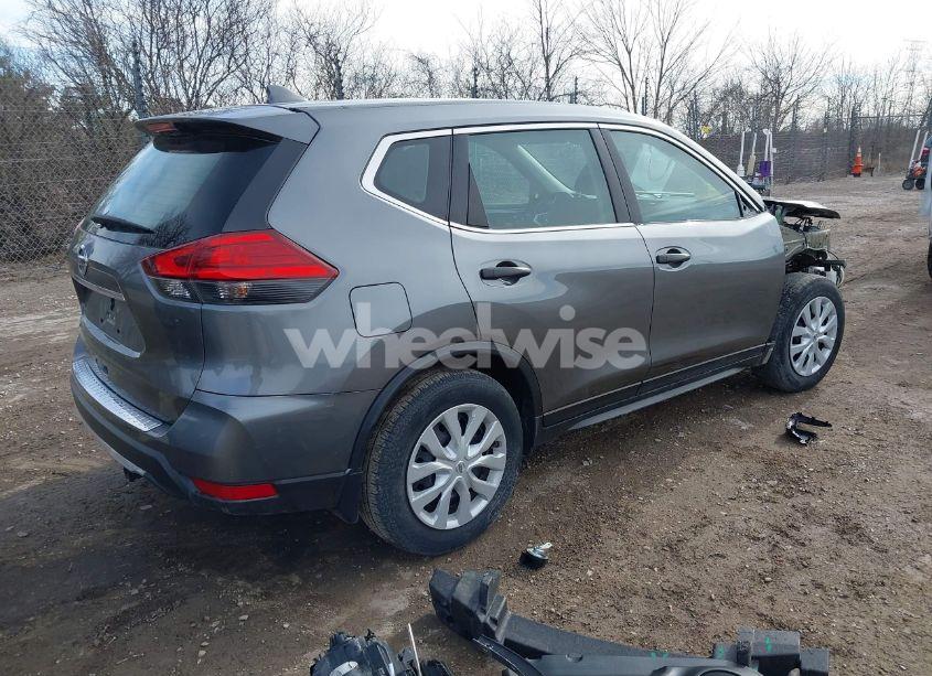 Photo 4 of 2017 Nissan Rogue S (VIN 5N1AT2MT9HC773762)