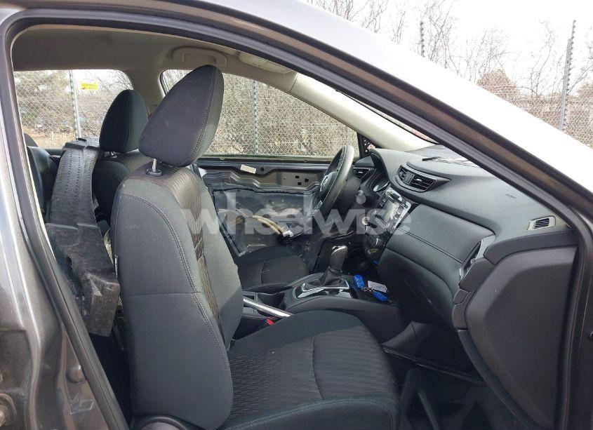 Photo 5 of 2017 Nissan Rogue S (VIN 5N1AT2MT9HC773762)