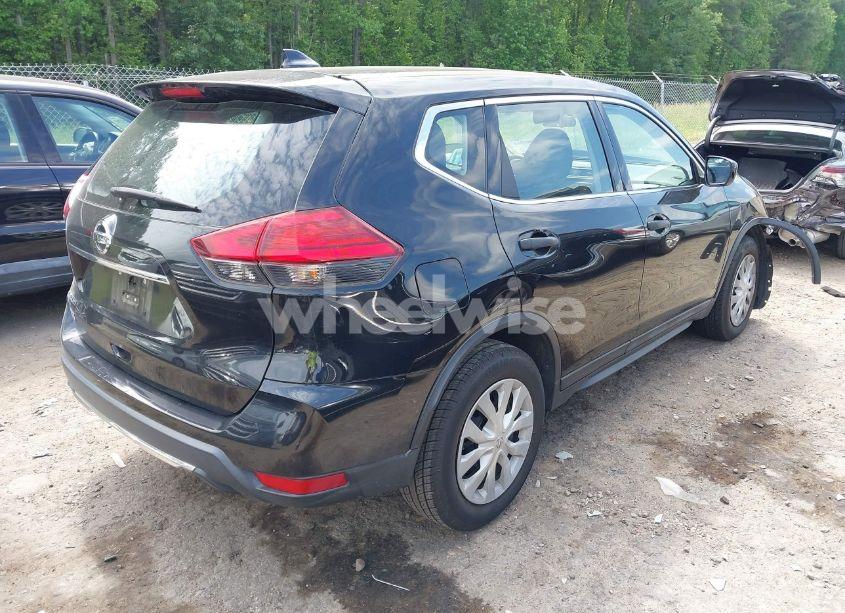 Photo 4 of 2017 Nissan Rogue S (VIN 5N1AT2MT9HC780811)