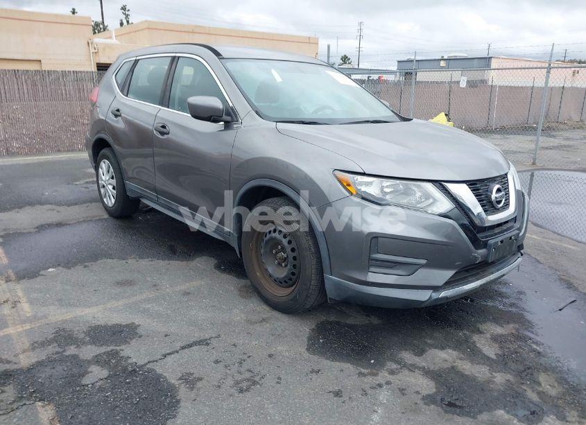 2017 Nissan Rogue S (VIN 5N1AT2MT9HC798094) main photo