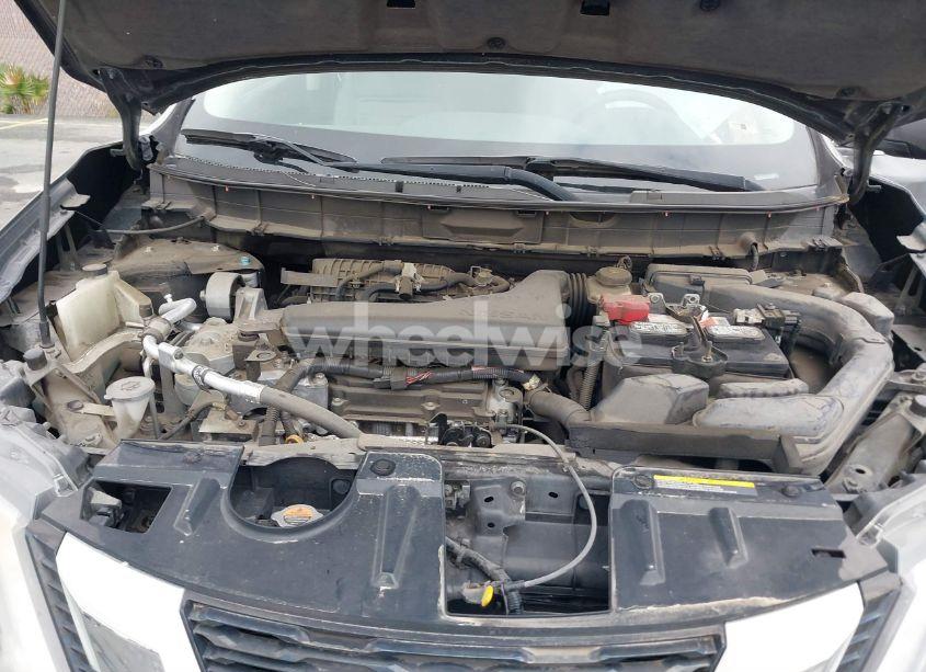 Photo 10 of 2017 Nissan Rogue S (VIN 5N1AT2MT9HC798094)