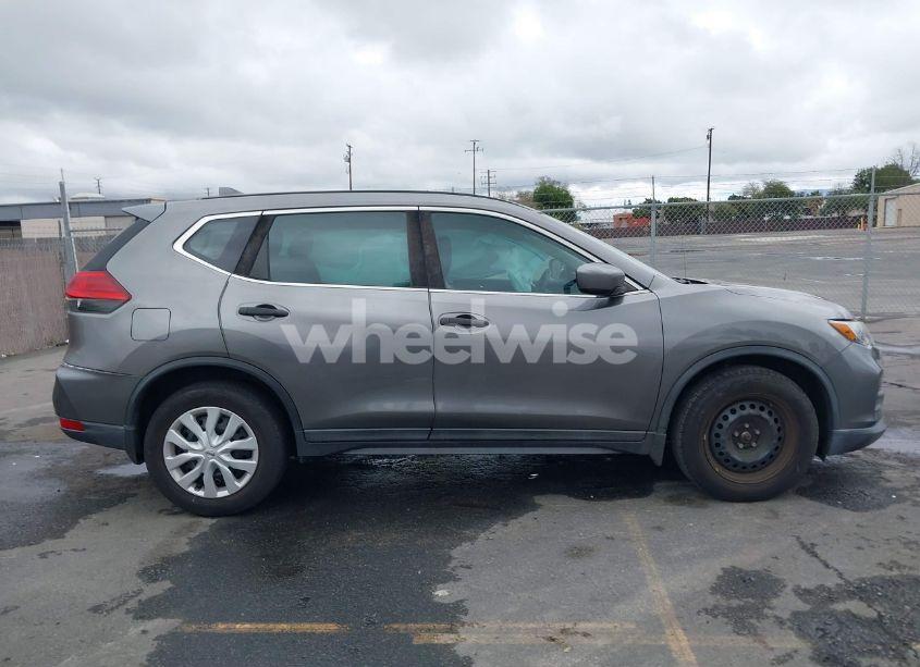 Photo 13 of 2017 Nissan Rogue S (VIN 5N1AT2MT9HC798094)