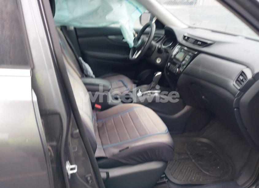 Photo 5 of 2017 Nissan Rogue S (VIN 5N1AT2MT9HC798094)