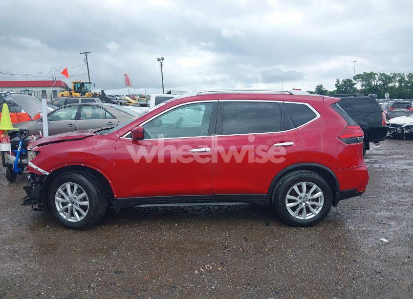 Photo 14 of 2017 Nissan Rogue SV (VIN 5N1AT2MT9HC800491)