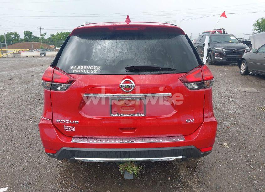 Photo 16 of 2017 Nissan Rogue SV (VIN 5N1AT2MT9HC800491)