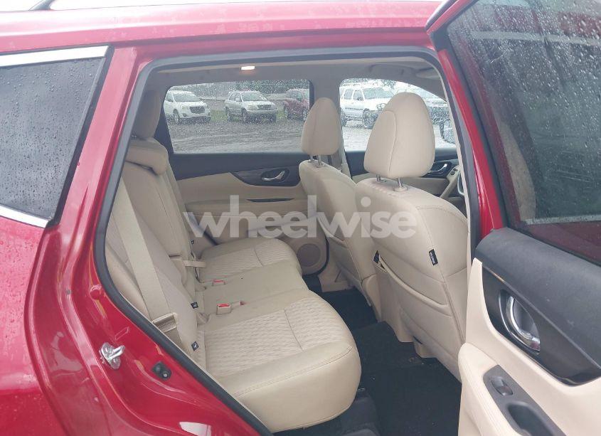 Photo 8 of 2017 Nissan Rogue SV (VIN 5N1AT2MT9HC800491)