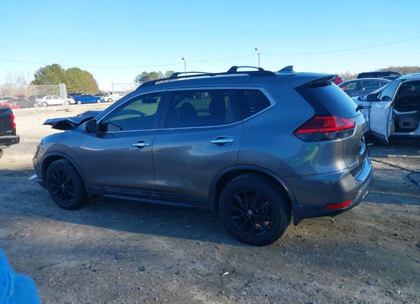 Photo 14 of 2017 Nissan Rogue SV (VIN 5N1AT2MT9HC823205)
