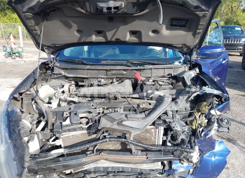 Photo 10 of 2017 Nissan Rogue S (VIN 5N1AT2MT9HC839775)