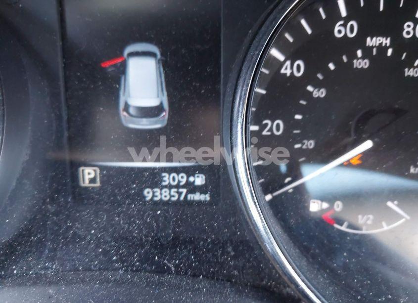 Photo 15 of 2017 Nissan Rogue S (VIN 5N1AT2MT9HC839775)