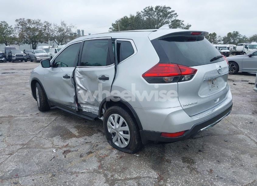 Photo 3 of 2017 Nissan Rogue S (VIN 5N1AT2MT9HC862702)