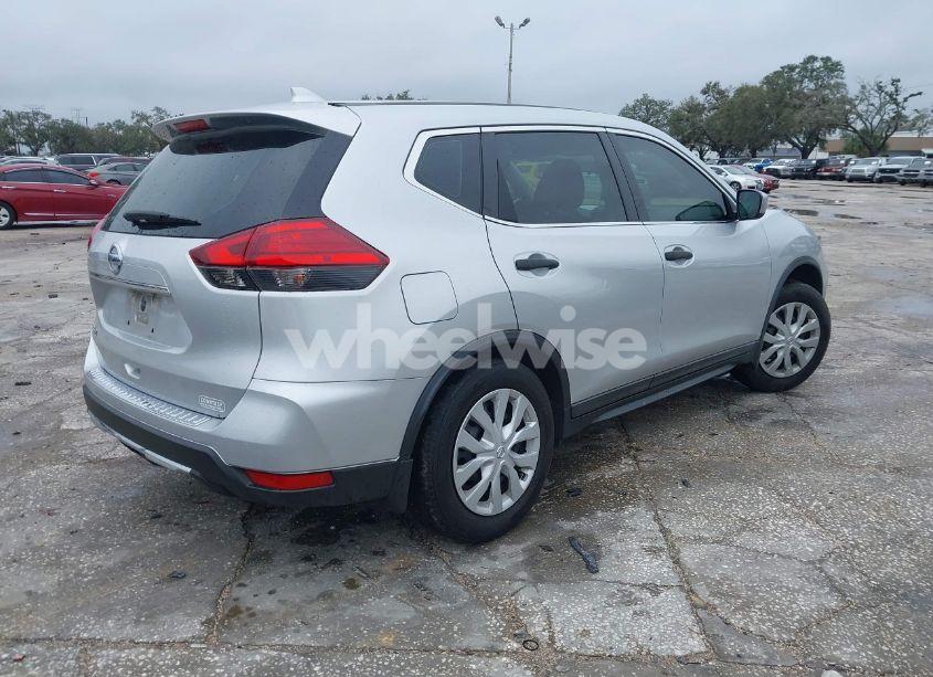 Photo 4 of 2017 Nissan Rogue S (VIN 5N1AT2MT9HC862702)