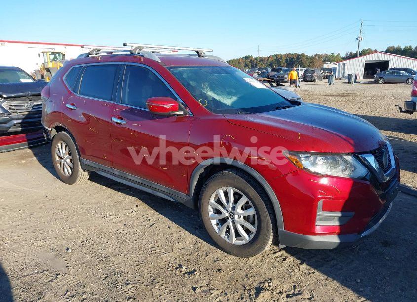 2018 Nissan Rogue SV (VIN 5N1AT2MT9JC704687) main photo