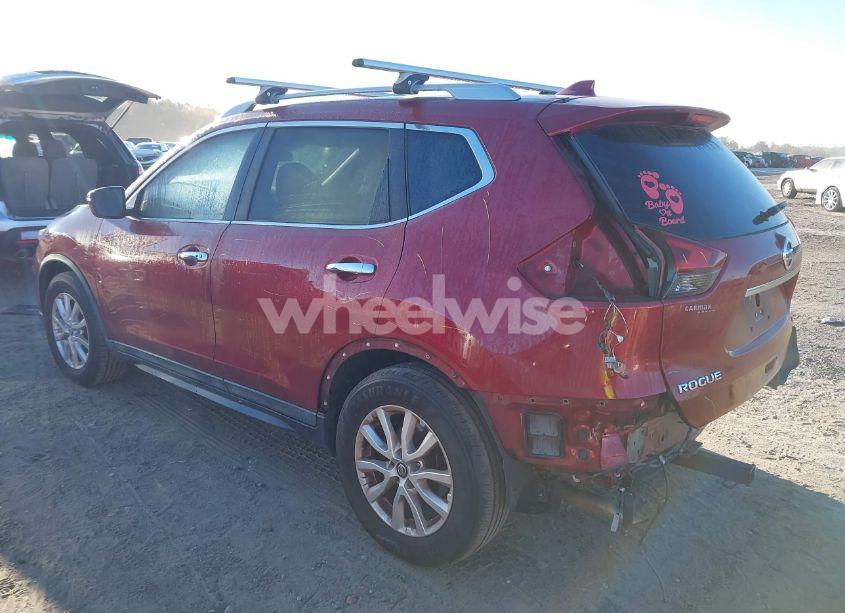 Photo 3 of 2018 Nissan Rogue SV (VIN 5N1AT2MT9JC704687)