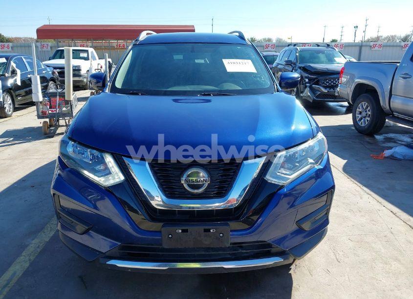 Photo 12 of 2018 Nissan Rogue SV (VIN 5N1AT2MT9JC720890)