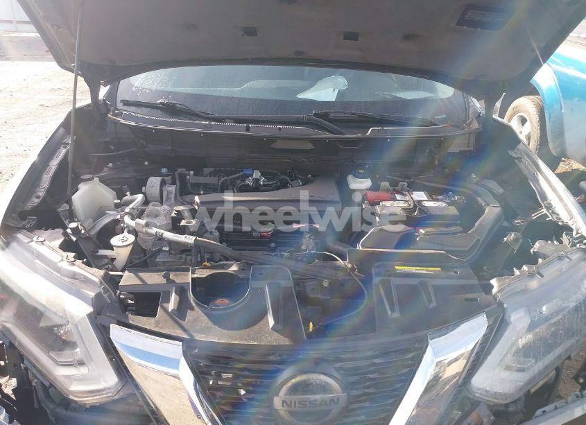 Photo 10 of 2018 Nissan Rogue SL (VIN 5N1AT2MT9JC734272)