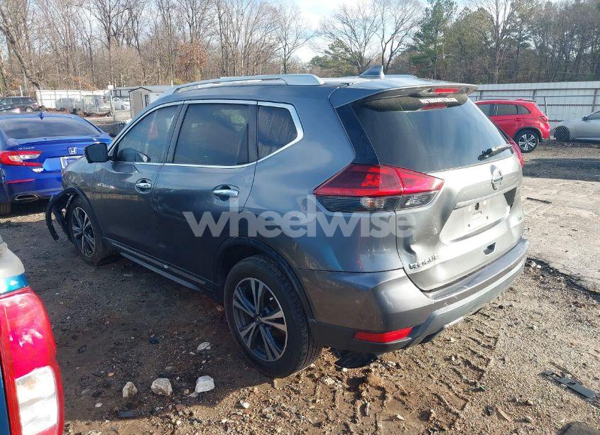 Photo 3 of 2018 Nissan Rogue SL (VIN 5N1AT2MT9JC734272)