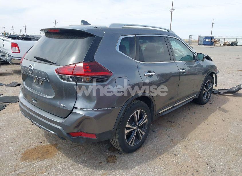 Photo 4 of 2018 Nissan Rogue SL (VIN 5N1AT2MT9JC735261)