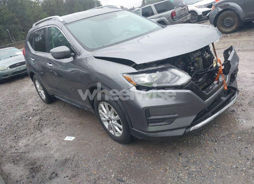 2018 Nissan Rogue SV (VIN 5N1AT2MT9JC740976) main photo