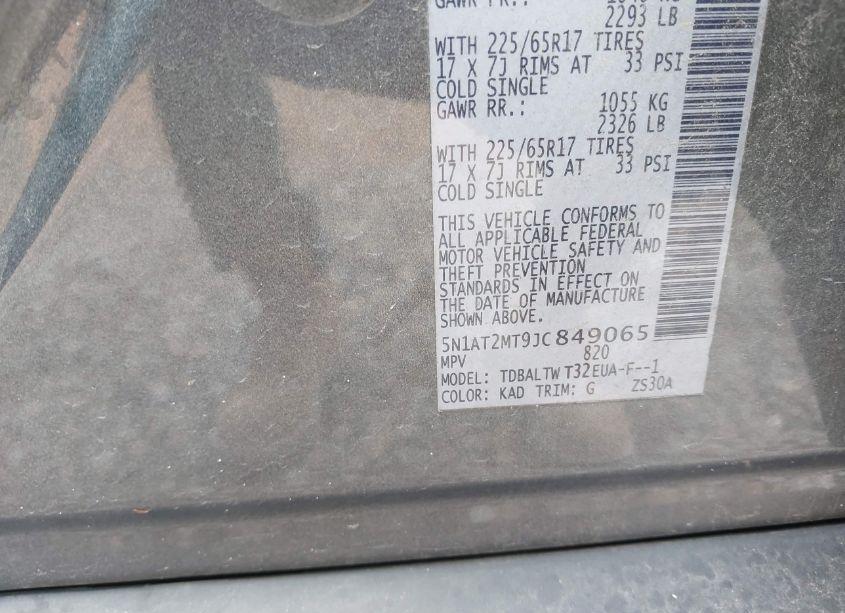 Photo 9 of 2018 Nissan Rogue SV (VIN 5N1AT2MT9JC849065)