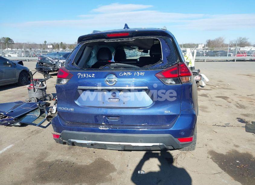 Photo 15 of 2019 Nissan Rogue SL (VIN 5N1AT2MT9KC743362)