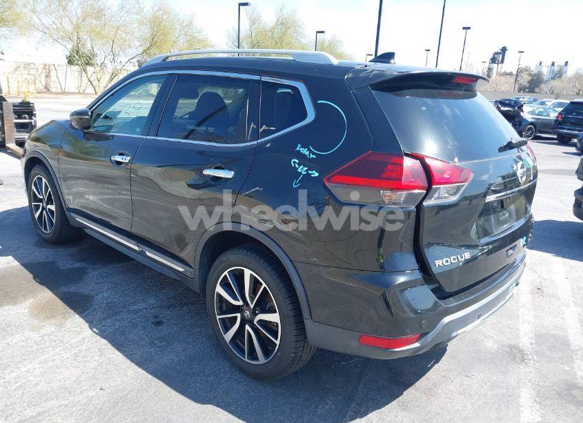 Photo 3 of 2019 Nissan Rogue SL (VIN 5N1AT2MT9KC749923)