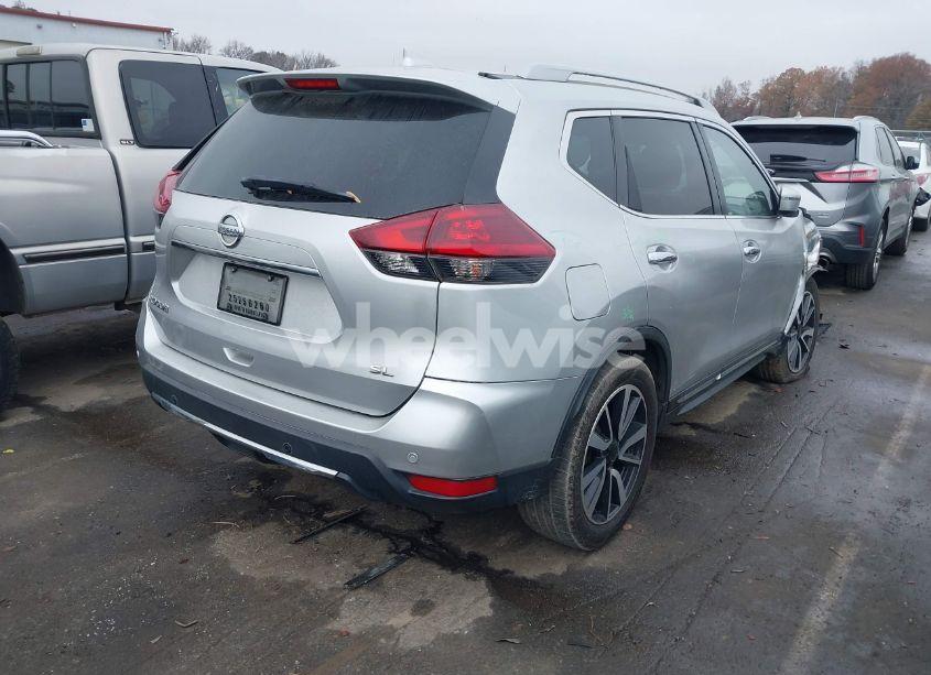 Photo 4 of 2019 Nissan Rogue SL (VIN 5N1AT2MT9KC753020)