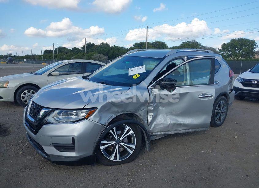 Photo 6 of 2019 Nissan Rogue SV (VIN 5N1AT2MT9KC789466)