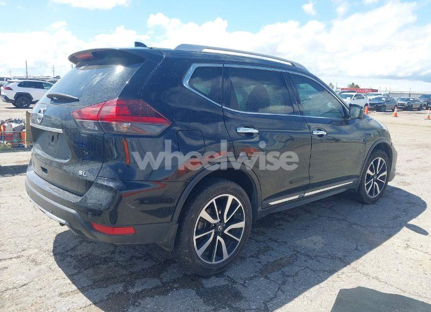 Photo 4 of 2019 Nissan Rogue SL (VIN 5N1AT2MT9KC791900)