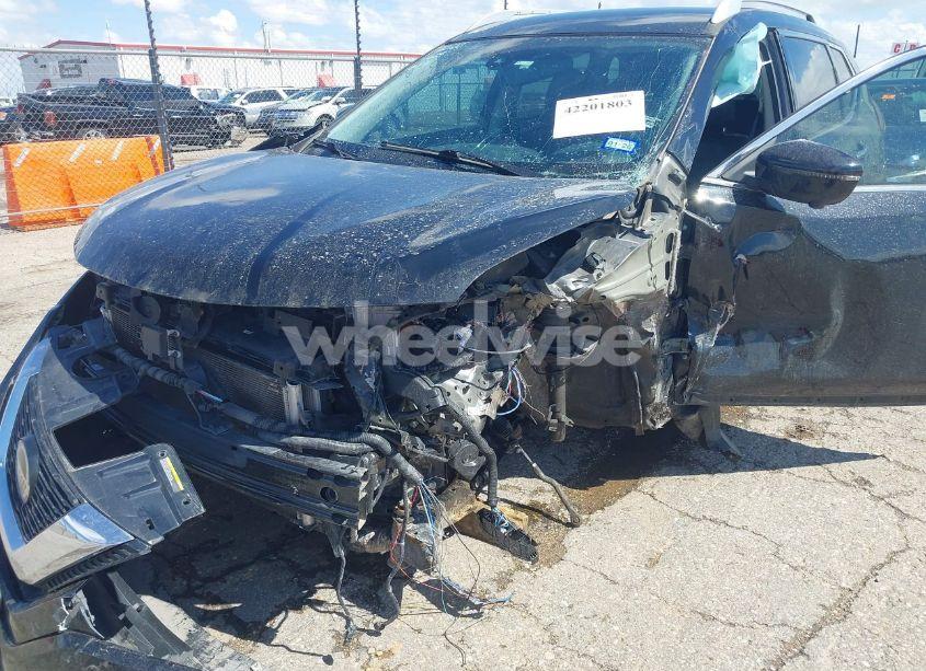 Photo 6 of 2019 Nissan Rogue SL (VIN 5N1AT2MT9KC791900)