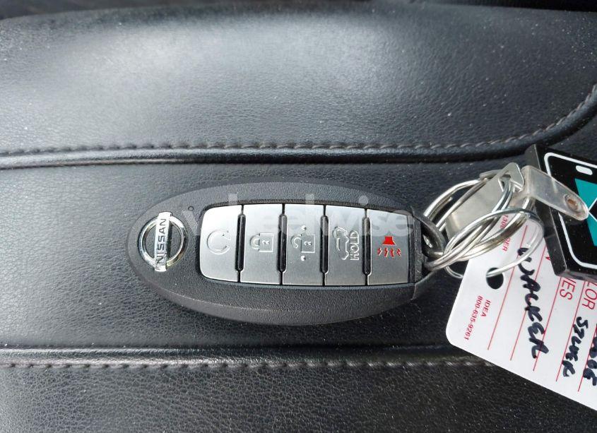 Photo 11 of 2019 Nissan Rogue SV (VIN 5N1AT2MT9KC792304)