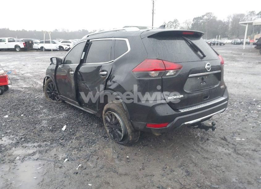 Photo 3 of 2019 Nissan Rogue S (VIN 5N1AT2MT9KC797311)