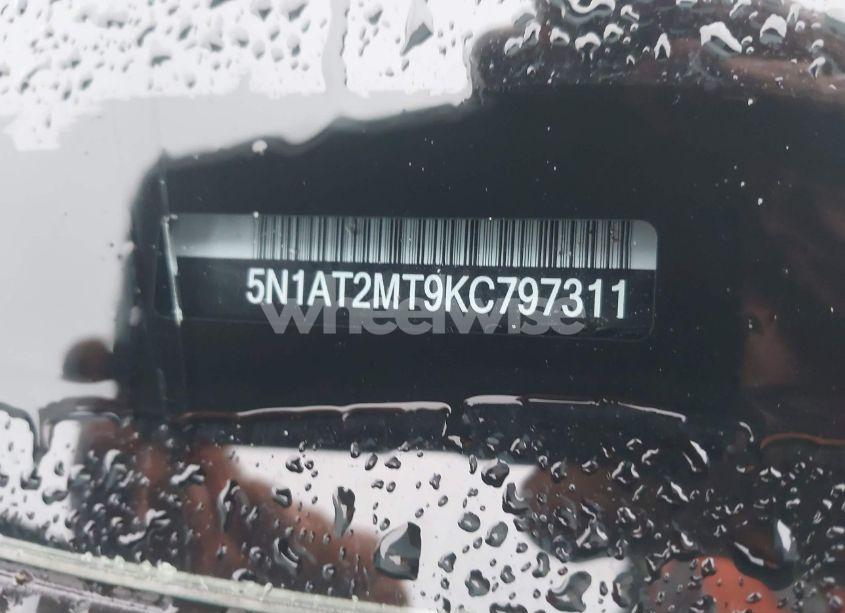 Photo 9 of 2019 Nissan Rogue S (VIN 5N1AT2MT9KC797311)