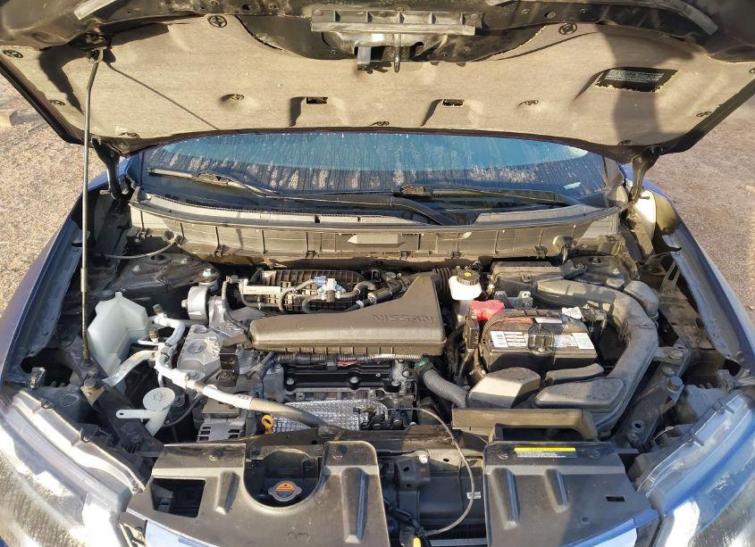 Photo 10 of 2019 Nissan Rogue S (VIN 5N1AT2MT9KC802281)